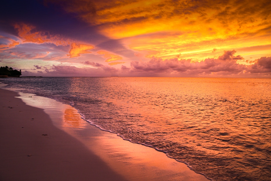 A beautiful sunset on Seven Mile Beach, Grand Cayman.