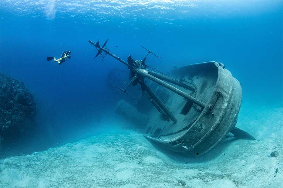 Kittiwake Shipwreck, Grand Cayman