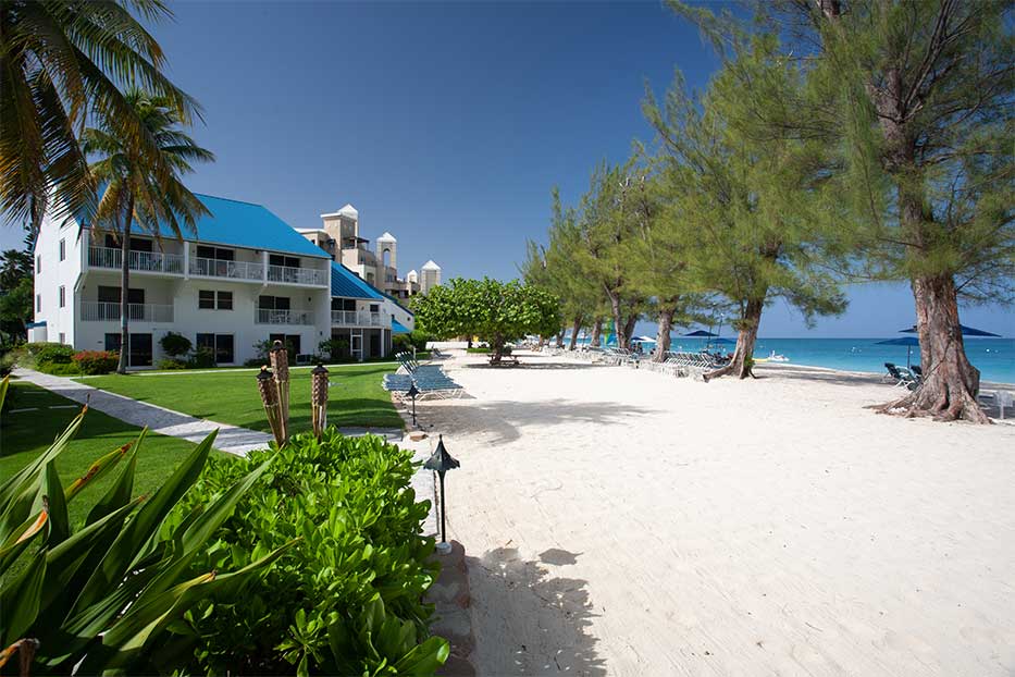 Villas Of The Galleon 28, Seven Mile Beach, Cayman Islands