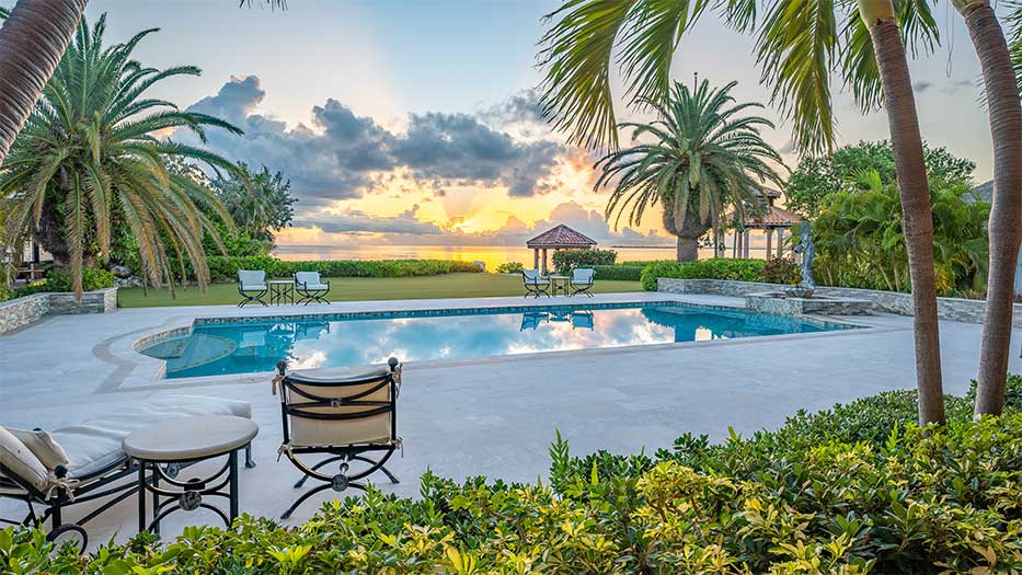 Villa Mare's luxurious pool and gardens